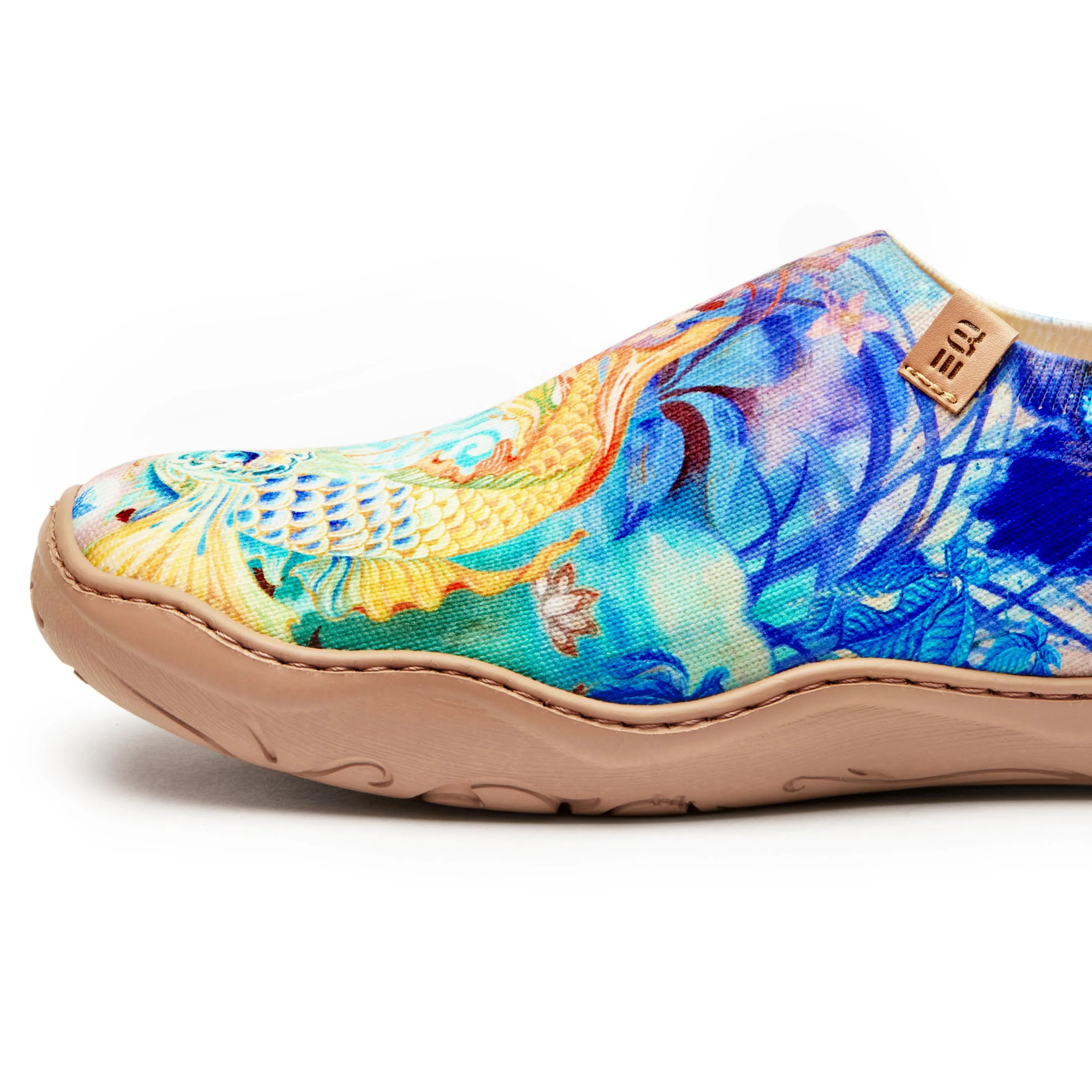 Cloud-Drifting Koi Women's Slip-On Shoes Painted Canvas Sneakers