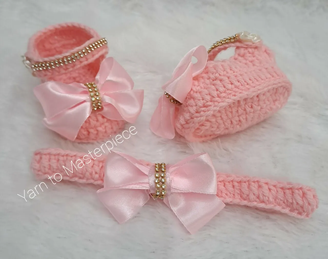 Crochet handmade baby shoes/ Crochet baby girl booties