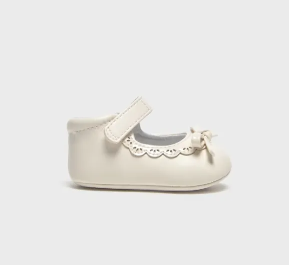 Ivory Baby Girls Maryjane Shoes